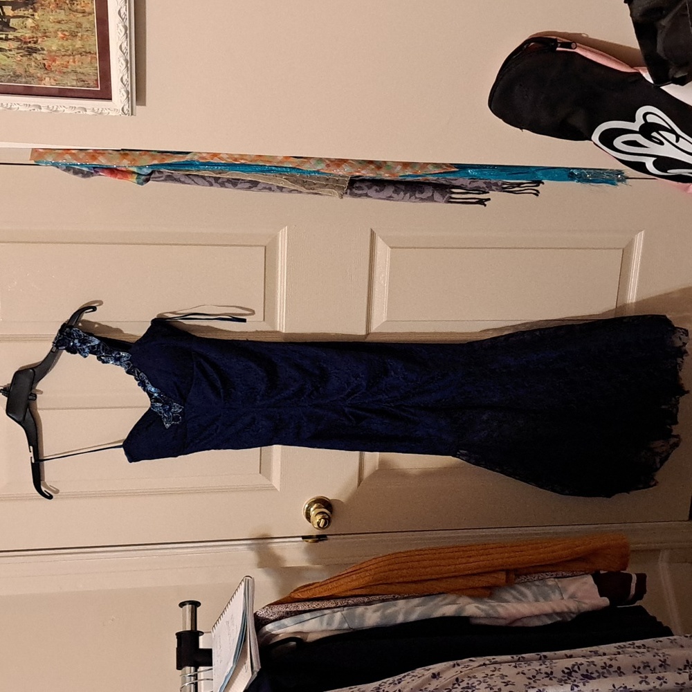 Blondie Nites, 7, Dark Blue.